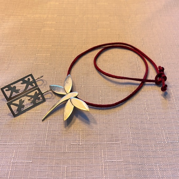 Vintage 925  Sterling Silver Plated ‘Marked’ Dragon Fly. pendant And Earrings - Picture 6 of 9